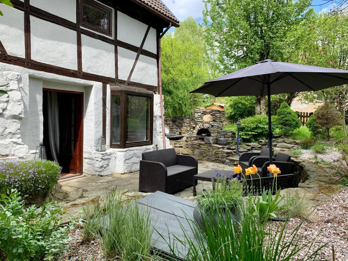 Za Rozowymi Drzwiami Villa Jelenia Gora Dış mekan fotoğraf